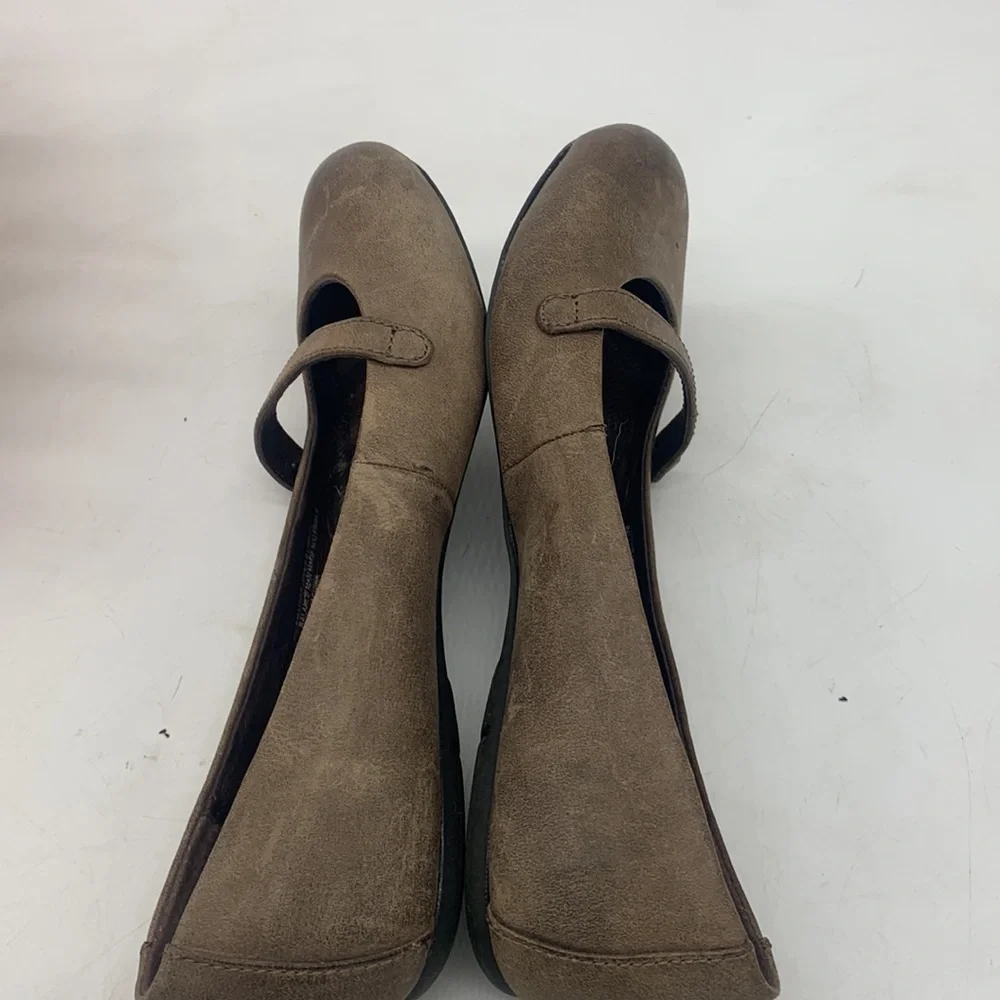 Born Light Brown Leather Ballet Flats Size 6 BFL5210C - Picture 8 of 9